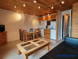 Image of Studio rénové avec balcon sud et parking, 4 personnes, Montgenèvre - FR-1-330D-66