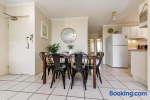 Image of Charming CBD Apt 3bd 2bth - walk to Waterfront