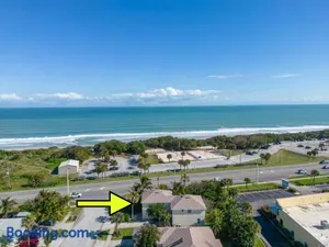 Image of Beachside Serenity Escape - Private 3BR and 2BA, DOG FRIENDLY Duplex Oasis, Steps to Shore!