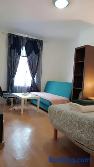 Image of Po1-TPSA17-3D- ROOM Porte maron