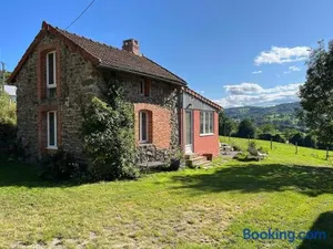 Image of Maison independante pour 2 tout inclus Tiny House for 2 all included