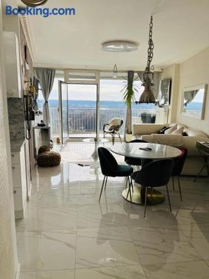 Image of SUITE-XXI City View Hotelturm Augsburg