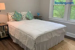 Image of Pine Haven Getaway -Crib, Pets Welcome, Perfect for Families & Groups