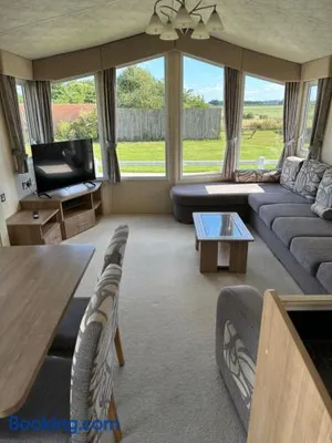 Image of The New Hampton At Wallop