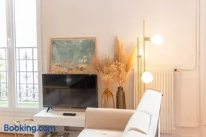 Image of * L'élégant * Proche Paris / JO 2024