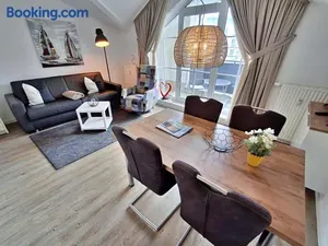 Image of 1 3 17 Inselstrand