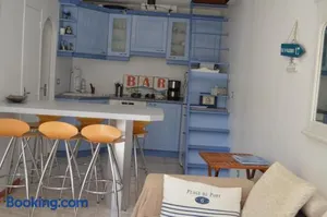 Image of Coquette Maisonnette Centre Ville La Londe Les Maures