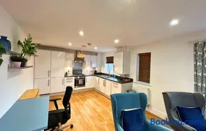 Image of Wokingham Spectacular 2 Bedroom Penthouse