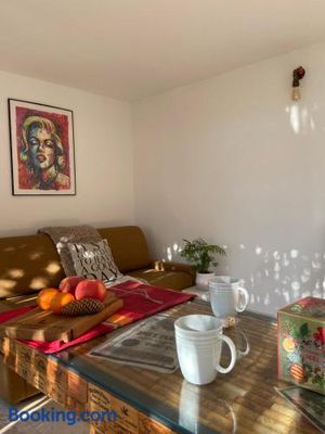 Image of Lemodernlounge, hébergement cosy moderne spacieux