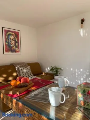 Image of Lemodernlounge, hébergement cosy moderne spacieux