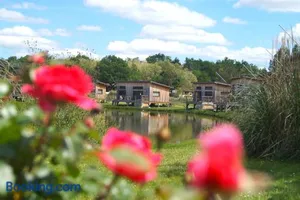 Image of Écolodges du Golf du Sauternais