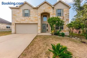 Image of Stunning 4-Bedroom Spacious 2-Story Home