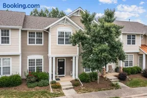 Image of Peaceful, townhome in Hope Valley Farms