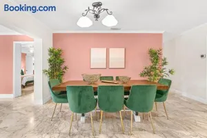 Image of Casa Praga - Big pool & BBQ - Miami Fun