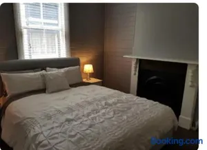 Image of 4 Bedroom Federation Cottage