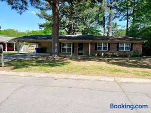 Image of *NEW* Cozy Conway Home!