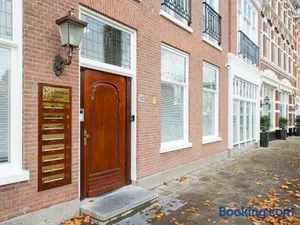 Image of Park Central Executive