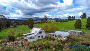 Image of The Gardener's Cottage on Warrentinna