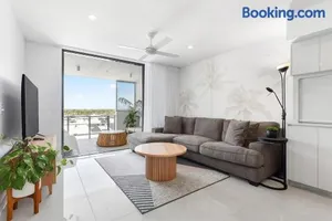 Image of Azzure Escape