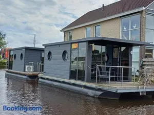 Image of Bed-on-a-Boat