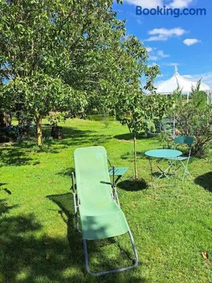 Image of LA ROULOTTE DE FLORETTE avec jacuzzi gratuit