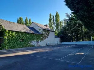 Image of Longère indépendante avec terrain de tennis privé