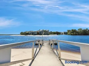 Image of 5 9 Barbados Crescent Noosaville