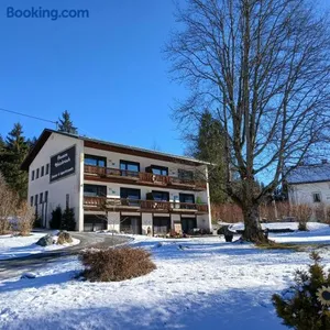 Image of Pension & Apartments Weissbriach