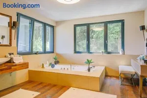 Image of Moderne Annehmlichkeiten Hochrum