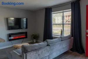Image of Echelon Oasis on Fleming Drive Modern Comfort & Smart Living
