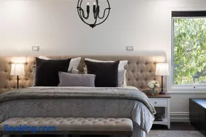 Image of Provence Spa Villa 2