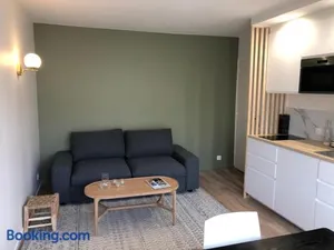 Image of Charmant T2, hyper-centre, à 50m de la plage !