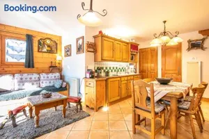 Image of Les Préséloignés