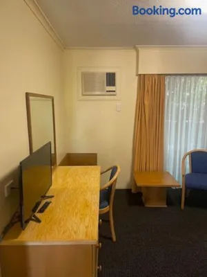 Image of Cozy 1 Bedroom Ideal 4 Business