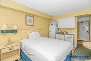 Image of Direct Oceanfront Sea Mist Resort 21101