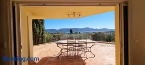 Image of CASA SOPRANA - HAUT DE VILLA indépendant avec piscine et jardin privés - Independant TOP OF VILLA with private pool and garden