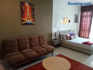 Image of Bangi Studio Suite - Netflix