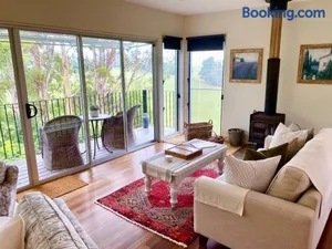 Image of "La Petite Grange" Maleny