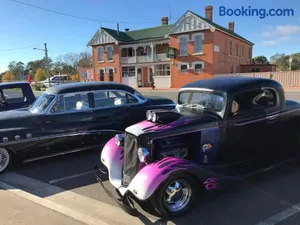 Image of Railton Hotel - heritage pub accommodation