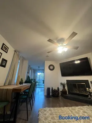 Image of Lovely 2BR Condo near UNCW Beach