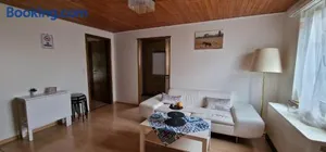 Image of Lakeberry Apartment