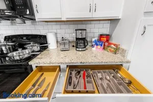 Image of Luxury 3 Bedroom/2 Bathroom Condo in Melbourne FL with Pool, Gym and Laundry