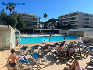 Image of Appartement Nice aéroport seafront with pool
