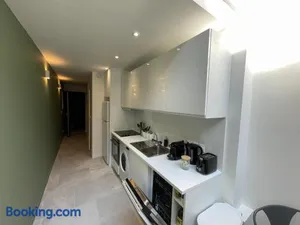 Image of Loft central climatisé avec verrière