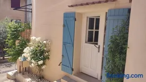 Image of Petite pause à Pourrières, appartement 40m2