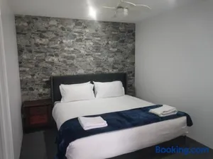 Image of Happy Wanderer Motel Bendigo CHILDREN NOT PERMITTED over 18s only