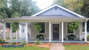 Image of Cozy cottage near downtown Prescott