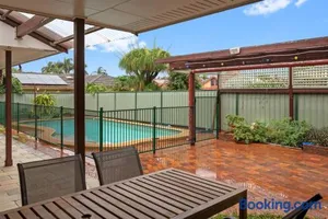 Image of Vintage Elegance Morden Comfort 5BRHouse Robertson