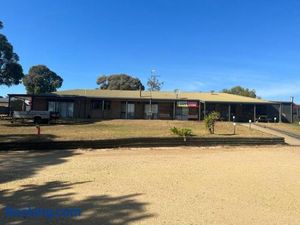 Image of house in the bush