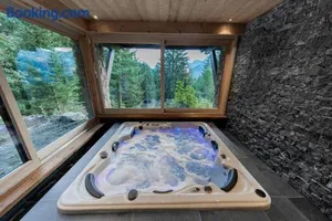 Image of Chalet Krystal